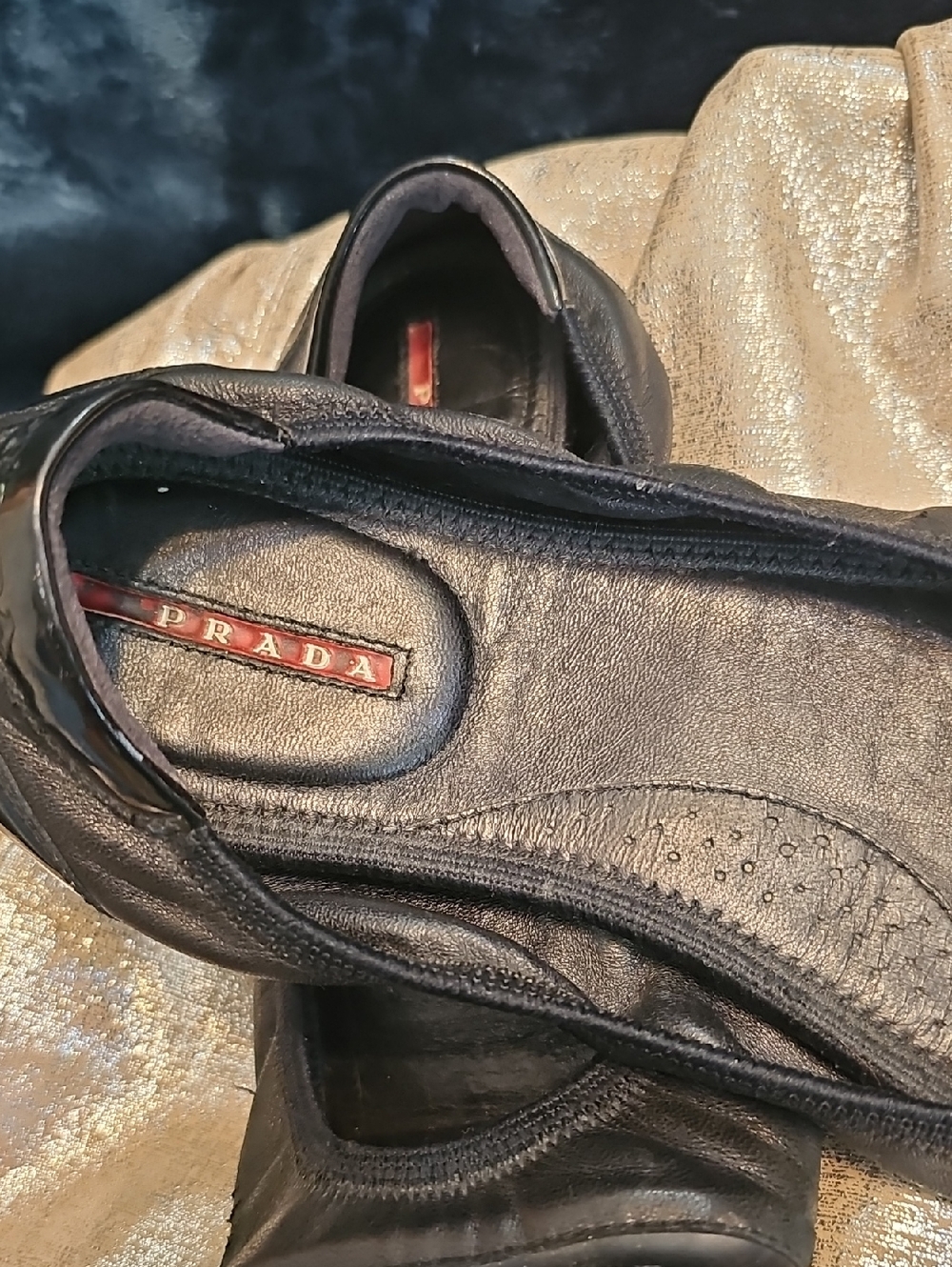 Prada Ballet Ladies cushy Flats Size 40 = 9.5
